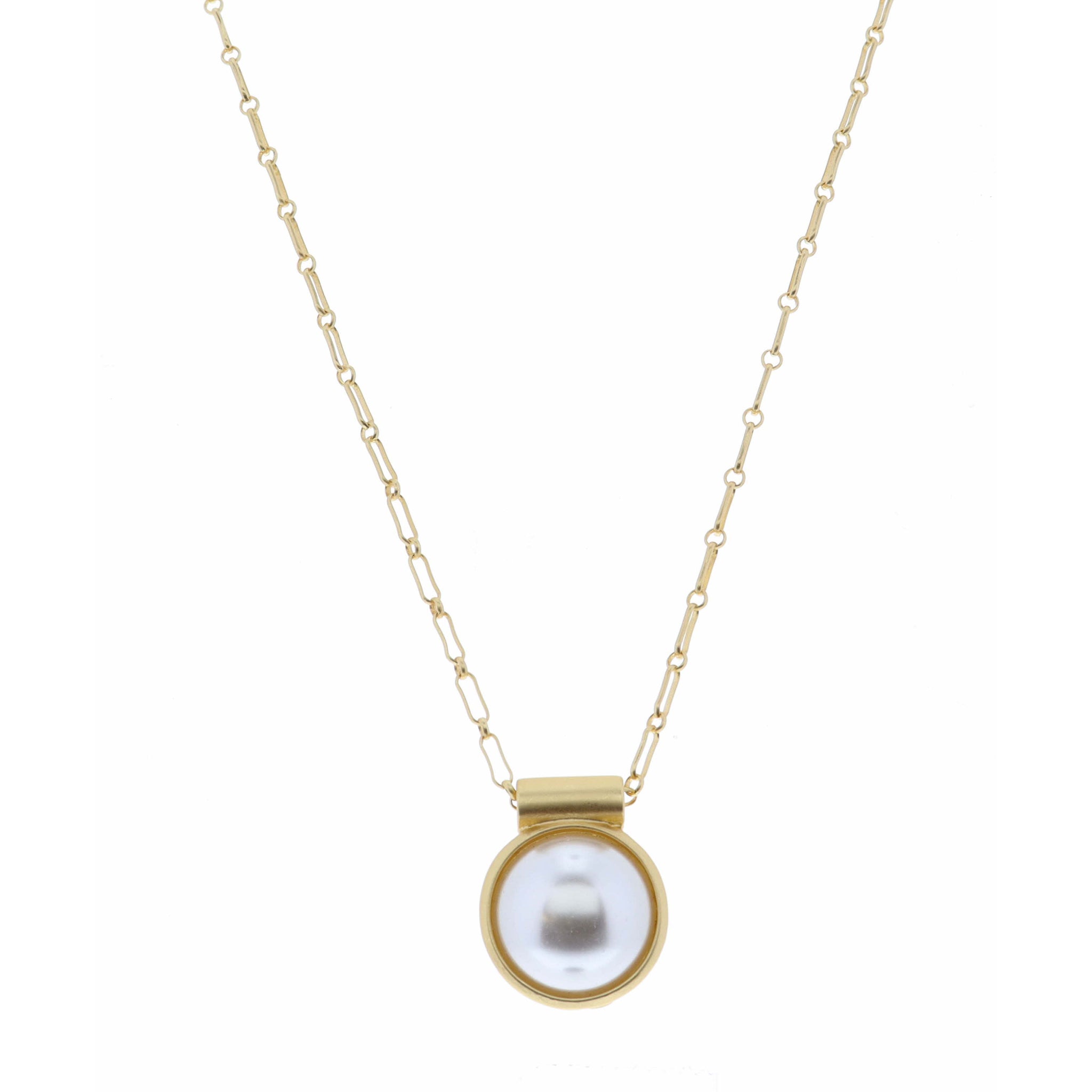 18" Encased Round Pearl Cabochon Necklace, 2" Ext