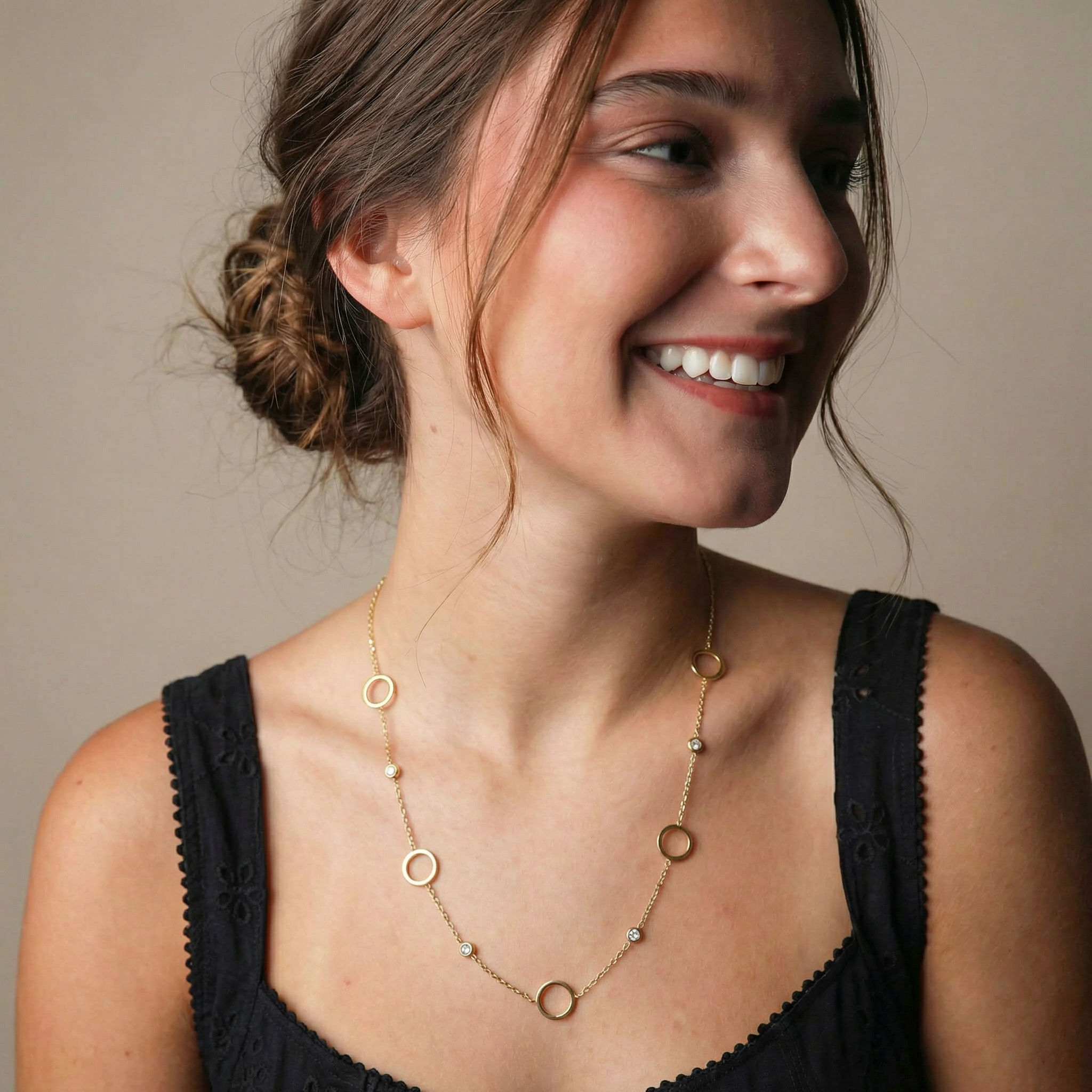 18K Gold Plated O-Shaped Chain Necklace with Clear Crystals & Gold Circles