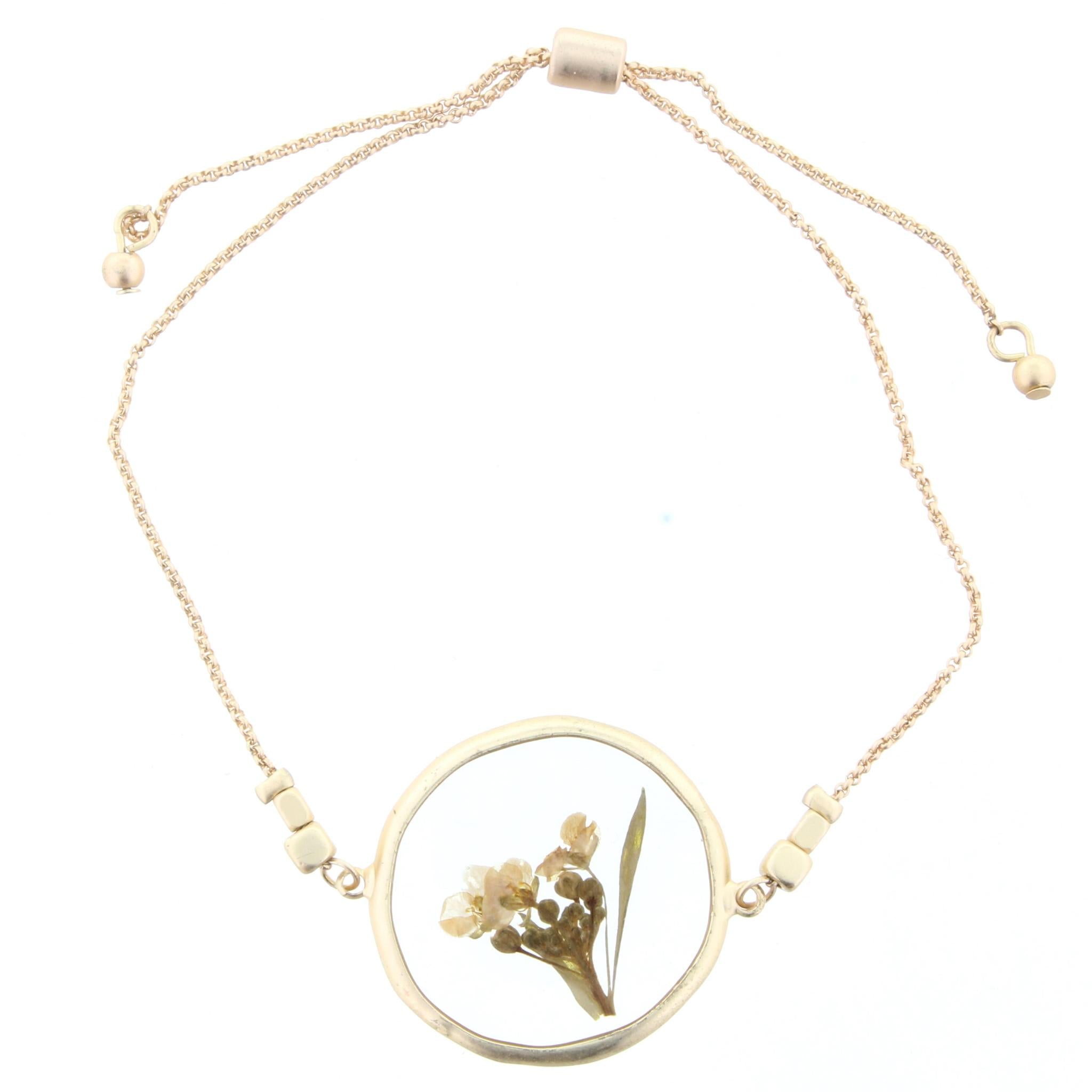 Adjustable Gold Bracelet with Pressed Cream Flowers in Resin Circle