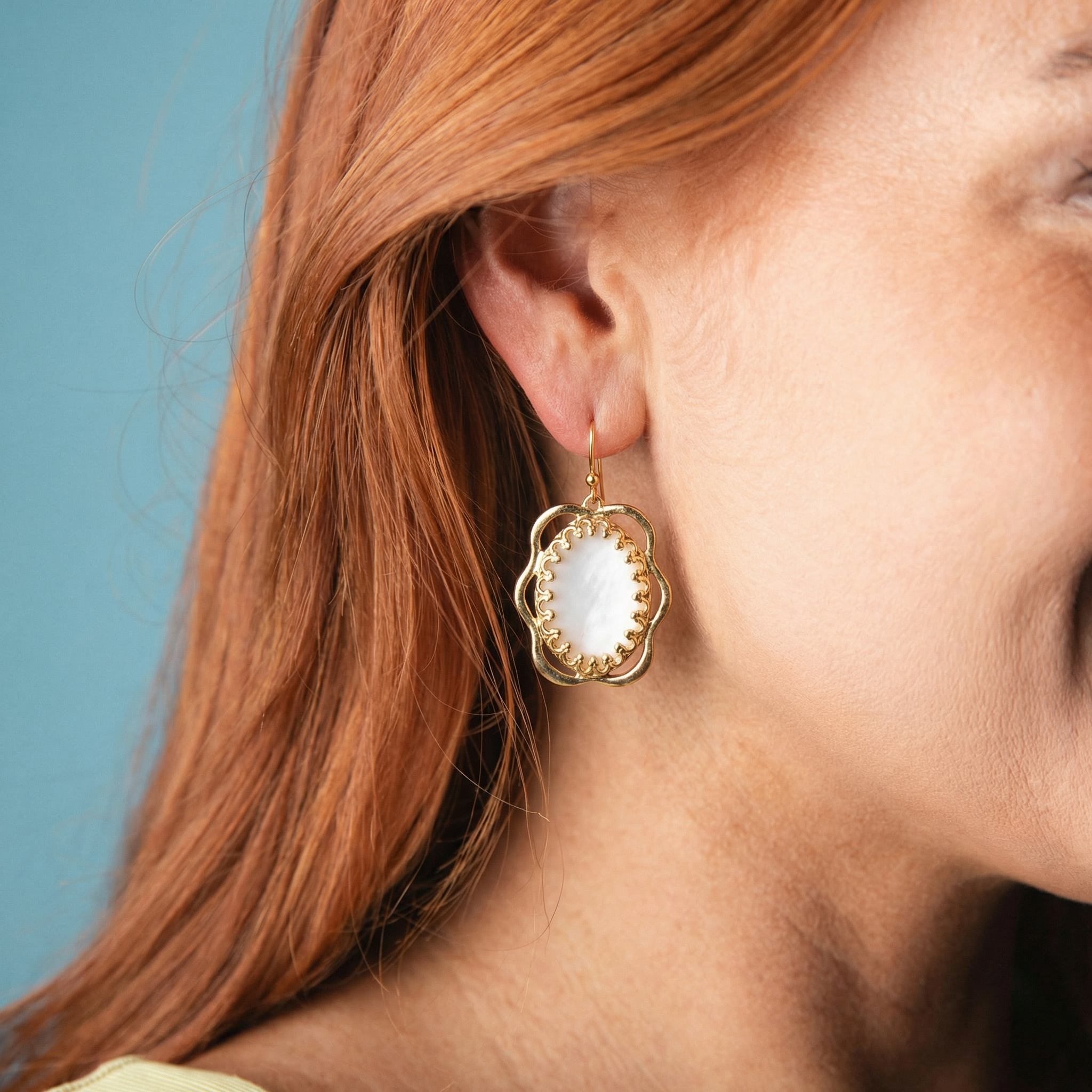 Artisan Shape Earring with White Resin Oval